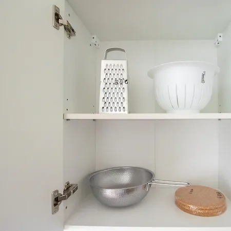 Tolstov - Monteurwohnungen Mit 3 Zimmern , Balkon Und Parkplatz Apartamento *